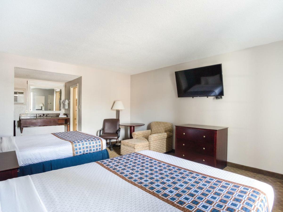 Oyo Hotel Augusta Downtown 部屋 写真